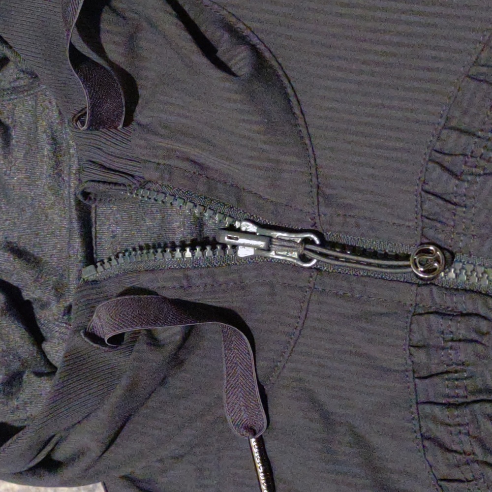 Lululemon | Thermal Jackets - Picture 4 of 6